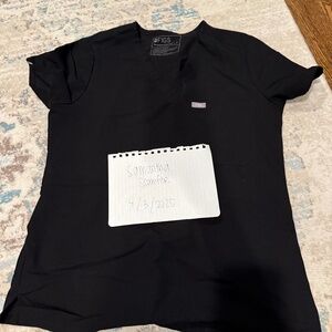 Figs black scrub top